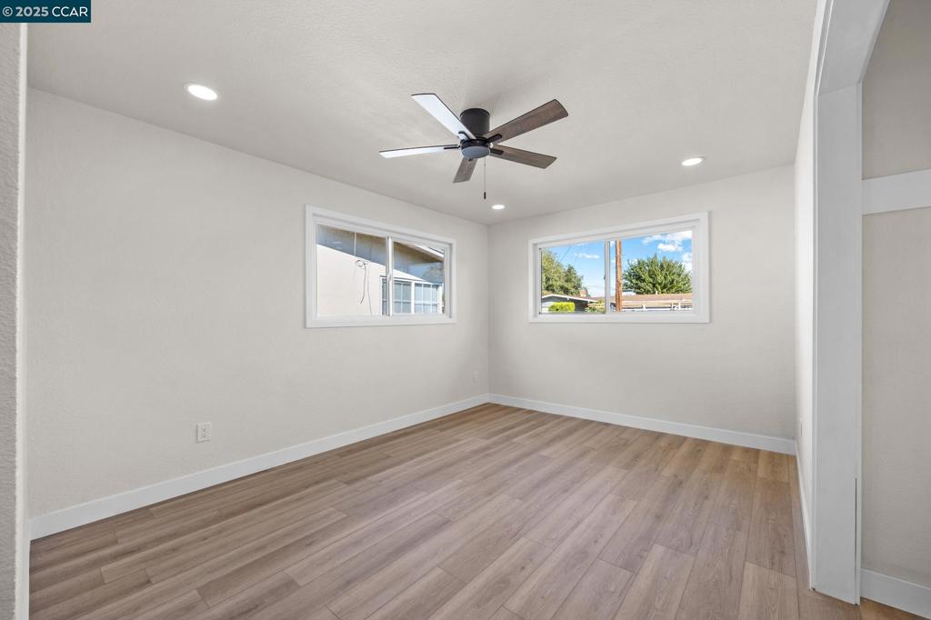 2697 Mayfair Property Photo 32