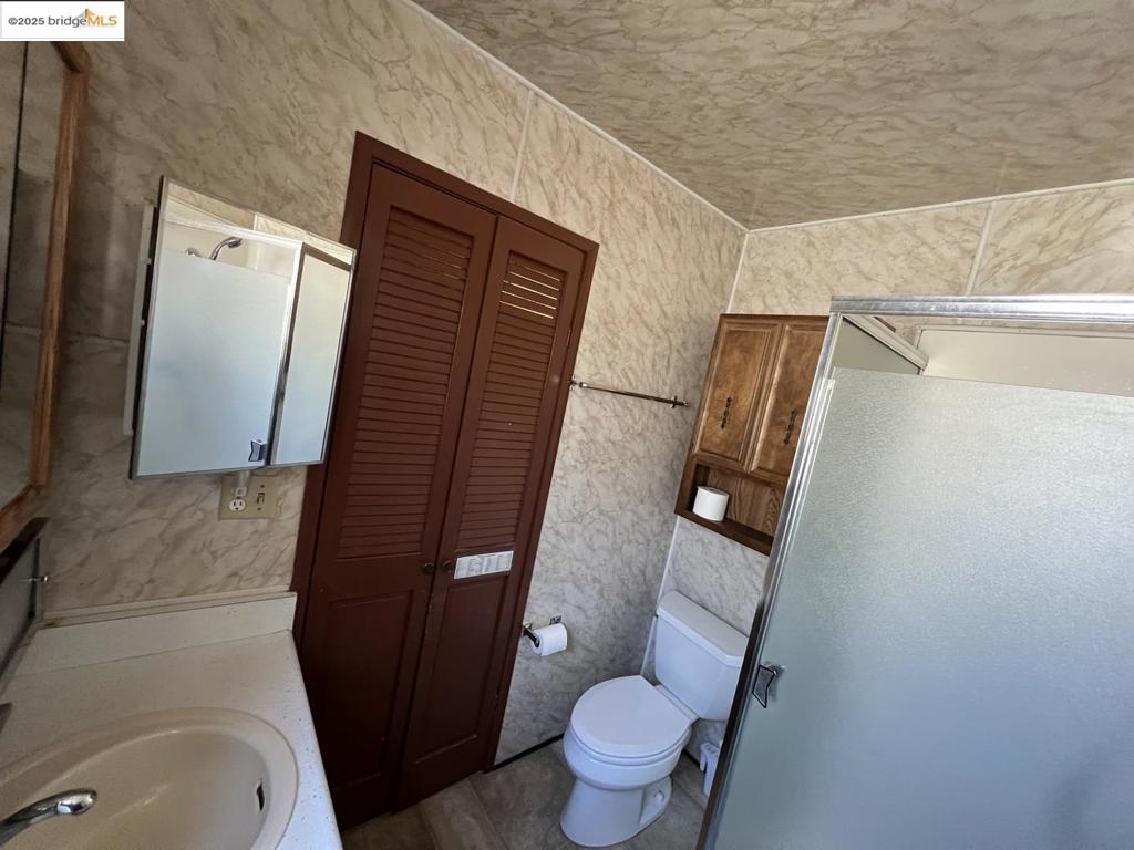 1387 Matheson Dr Property Photo 9