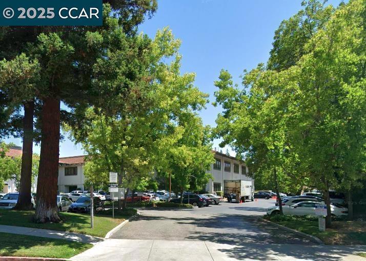 22 Great Oaks Blvd Property Photo 1