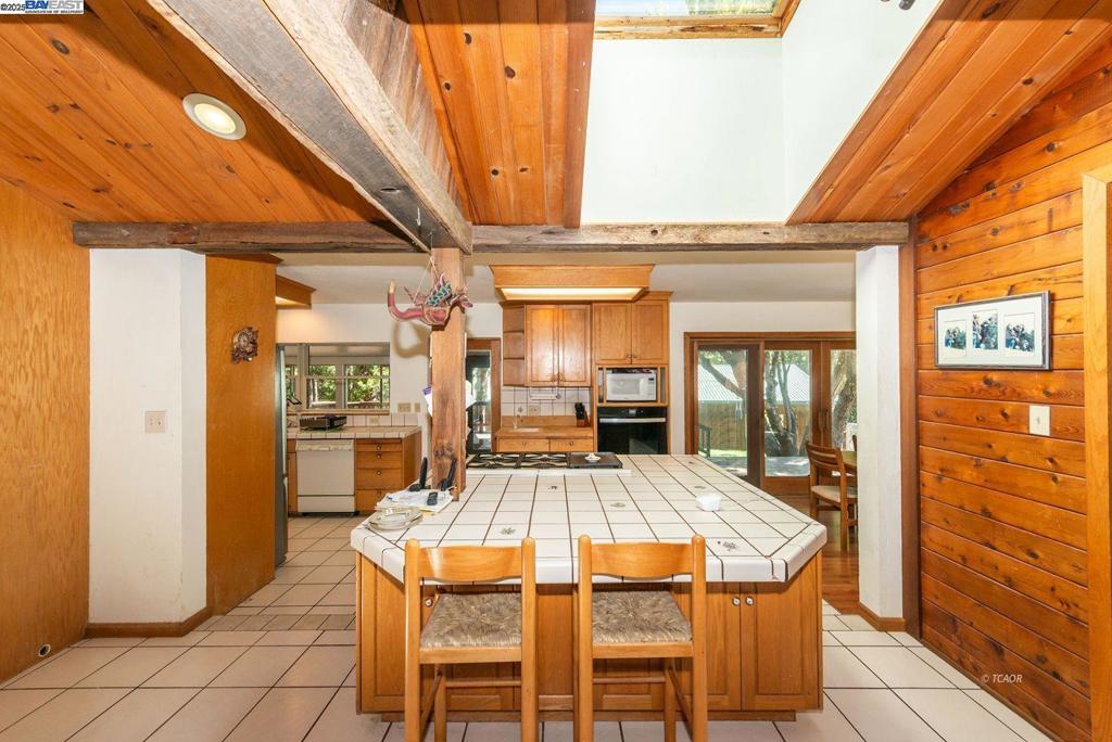 4481 Rush Creek Rd Property Photo 15