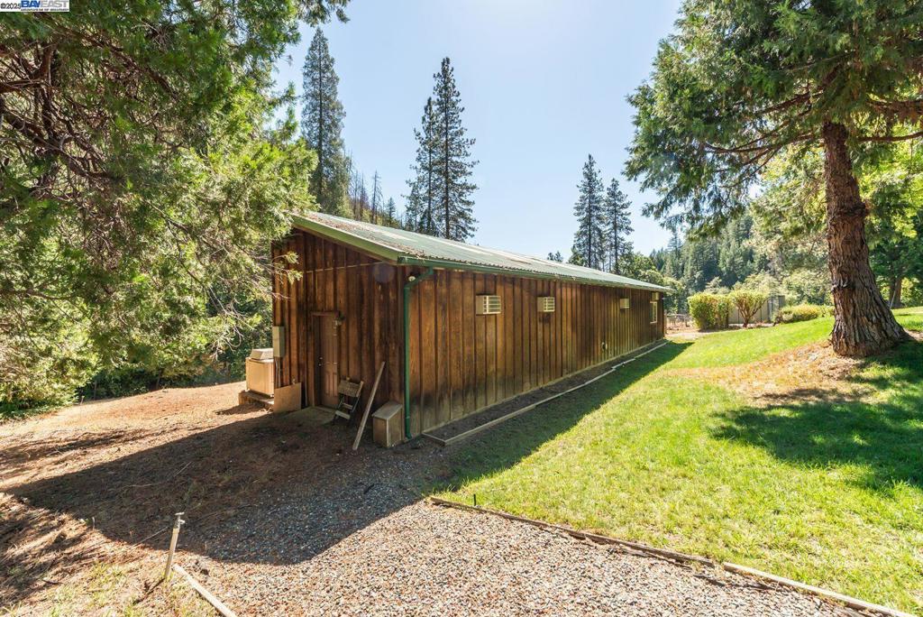 4481 Rush Creek Rd Property Photo 41