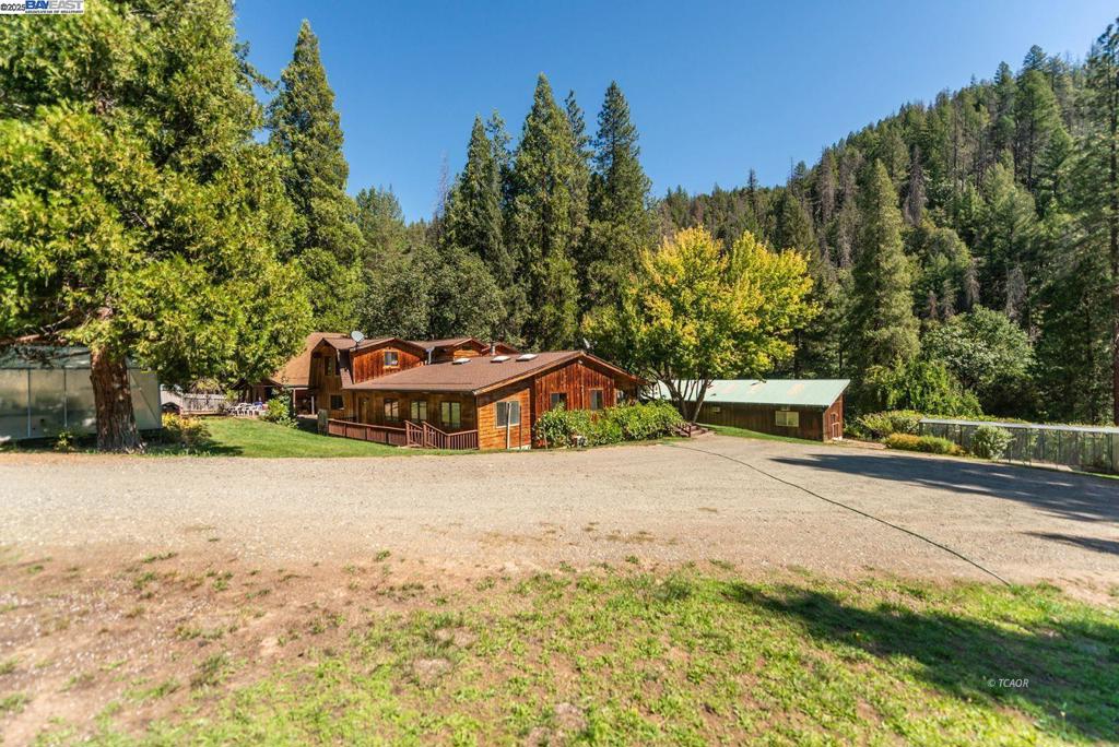 4481 Rush Creek Rd Property Photo 44