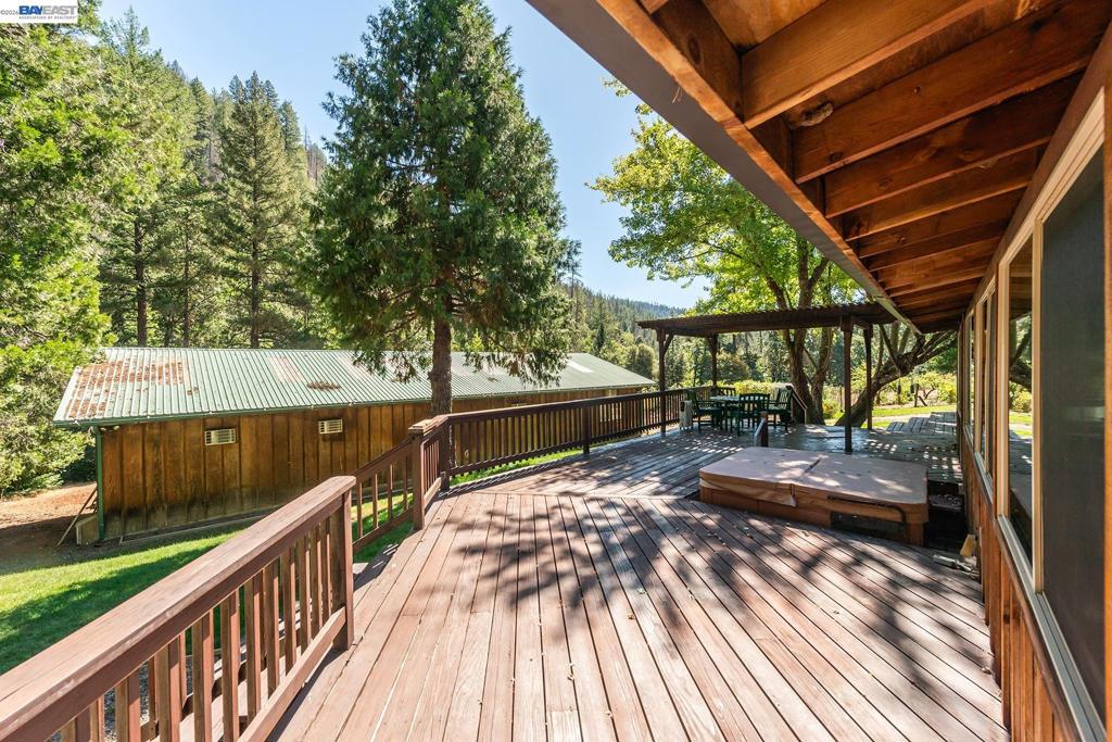 4481 Rush Creek Rd Property Photo 57