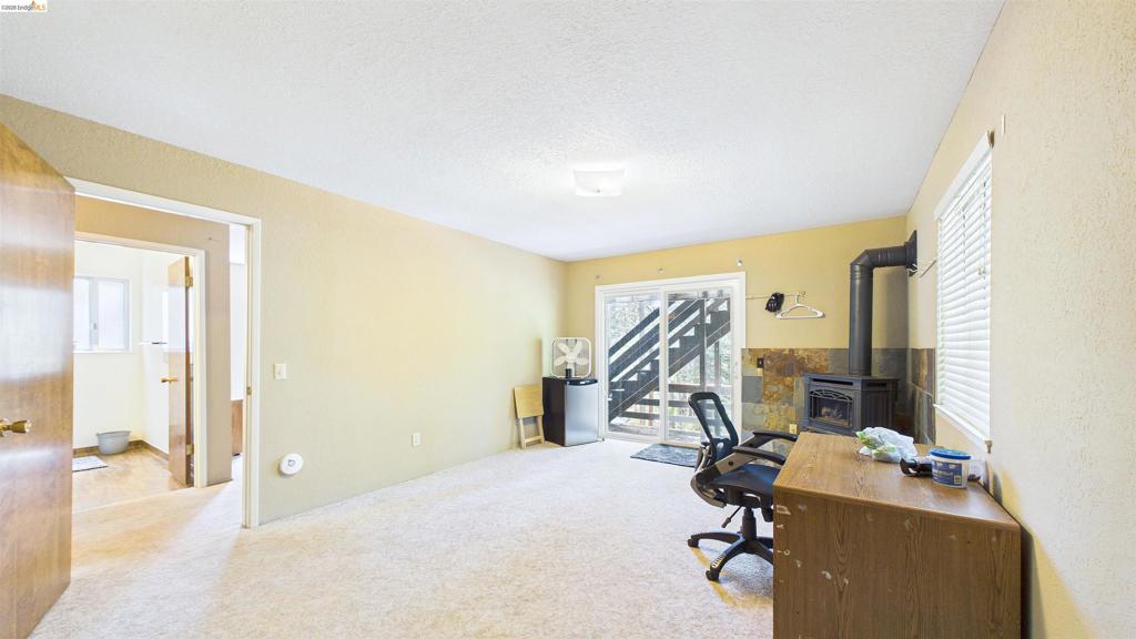 25481 David Dr Property Photo 13