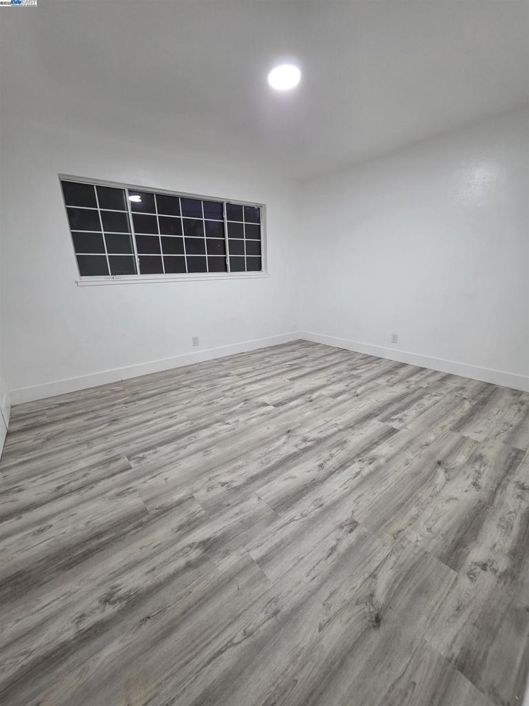7527 24th Street Property Photo 8