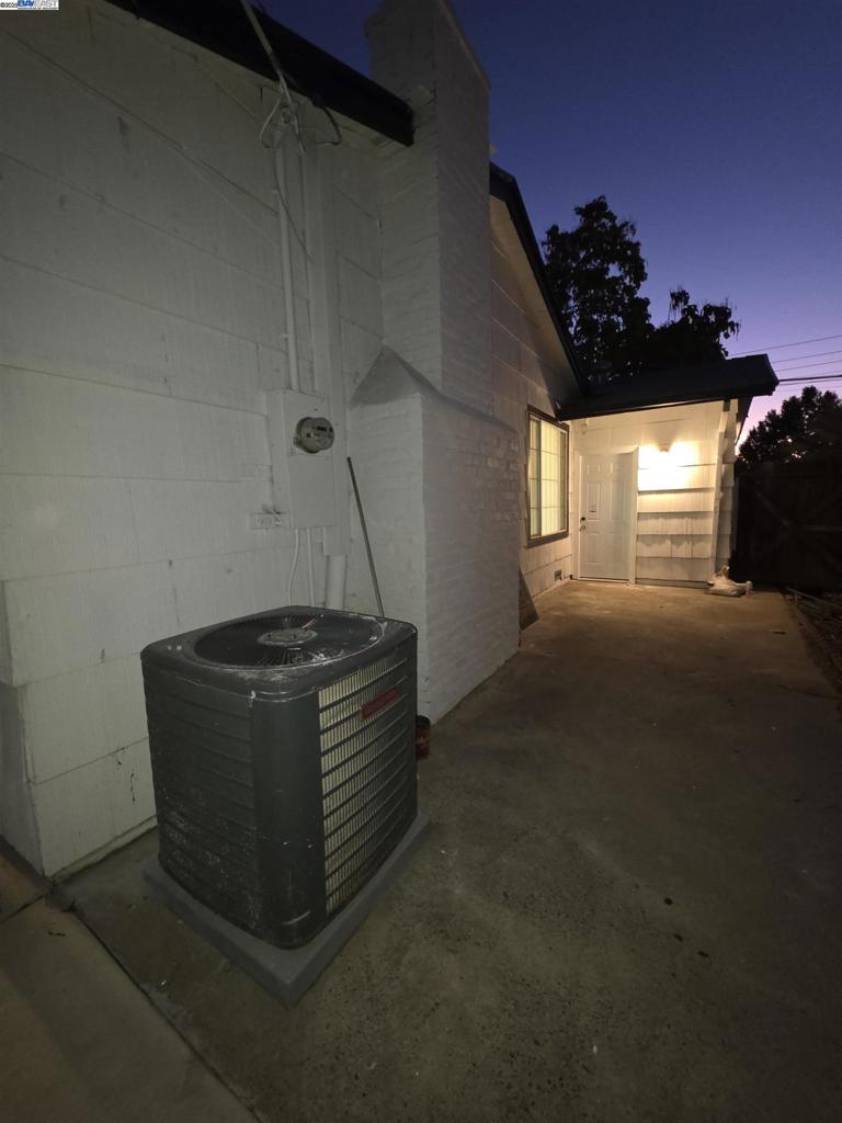 7527 24th Street Property Photo 13