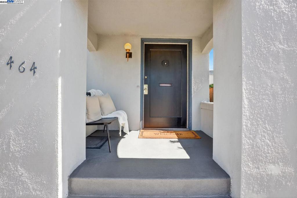 464 Kenilworth Ave Property Photo 4