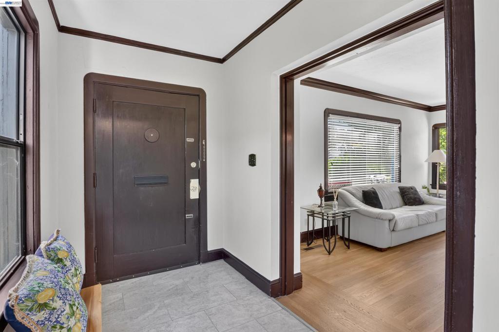 464 Kenilworth Ave Property Photo 8