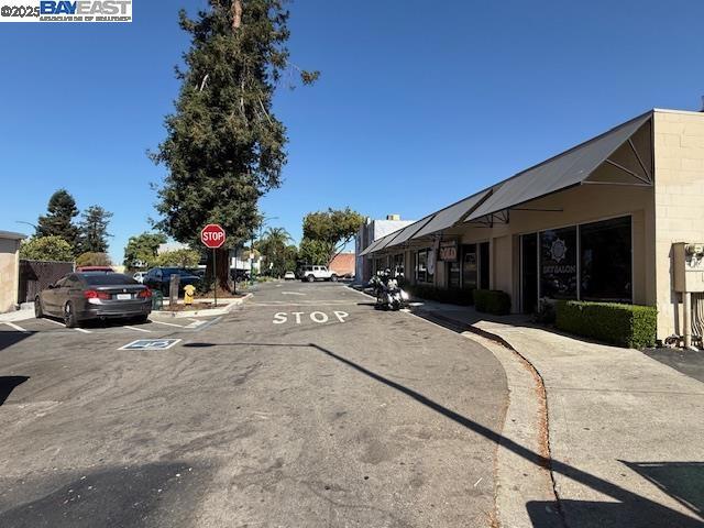 22531 Main St Property Photo 3
