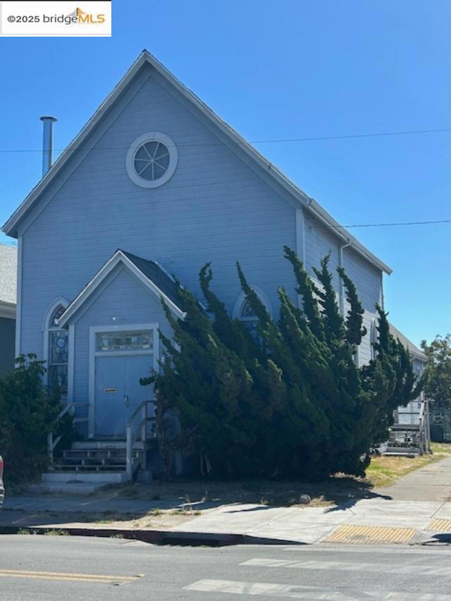 1700 84th Ave Property Photo 1