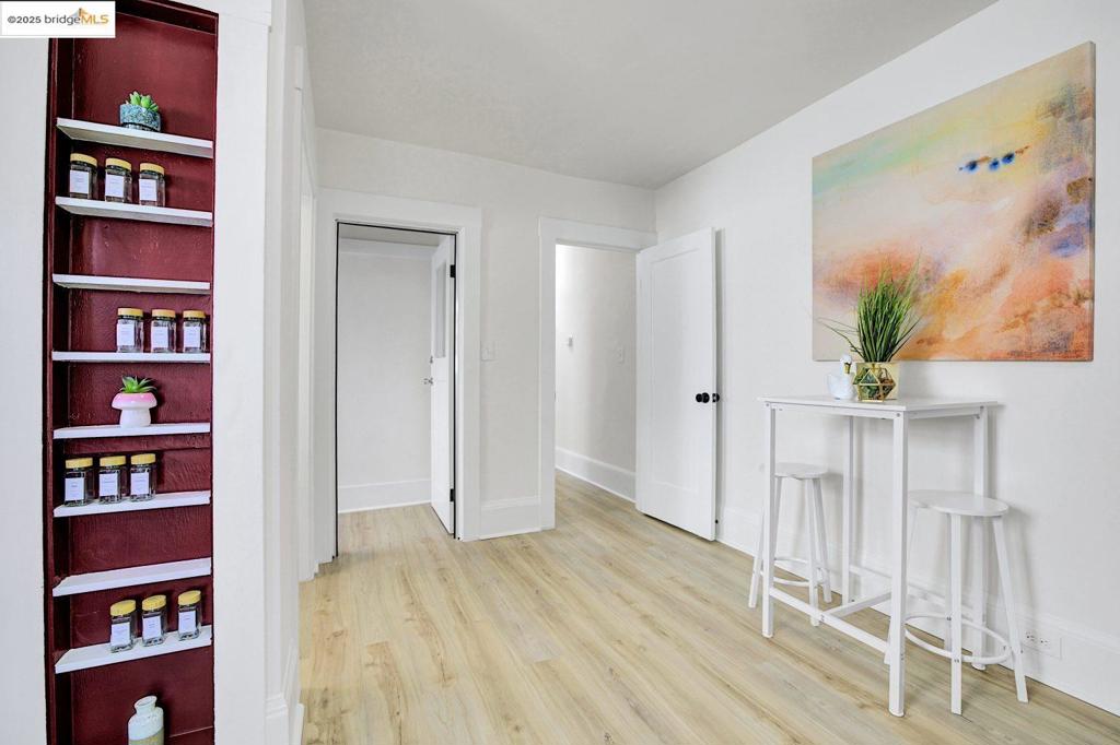 5718 Adeline St Property Photo 8