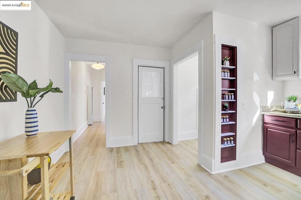 5718 Adeline St Property Photo 28