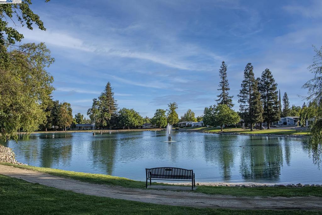 6105 Meiggs Court Property Photo 40