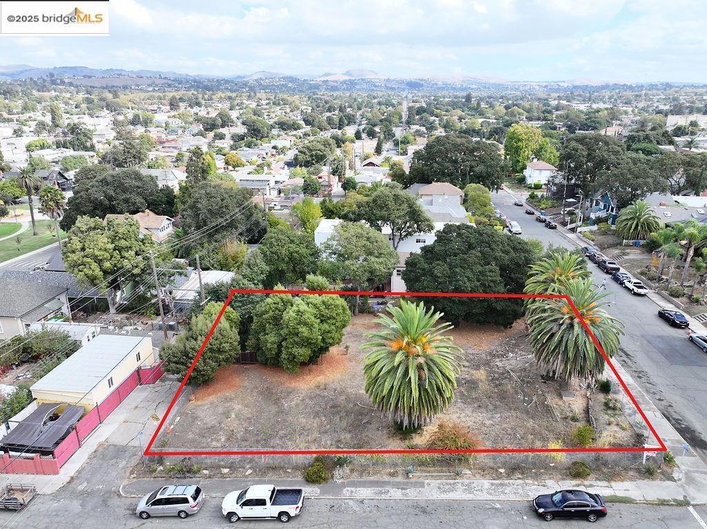 902 Kentucky St Property Photo 3