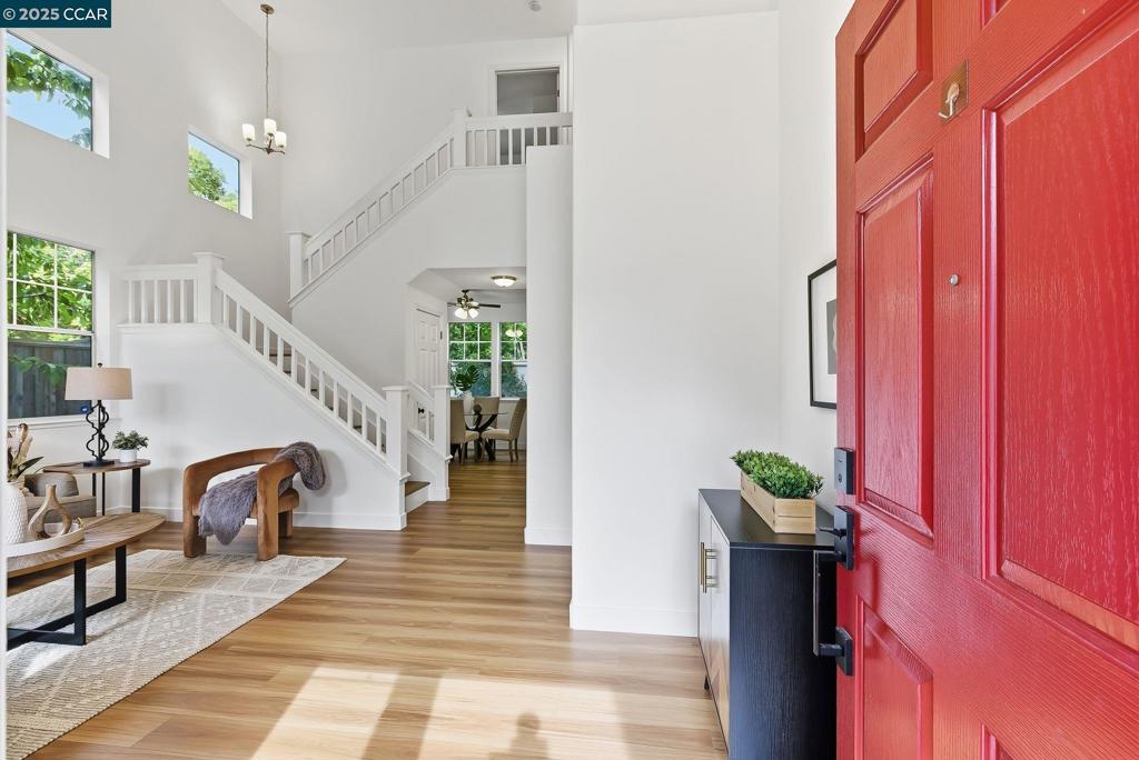 39 Elmwood Dr Property Photo 3