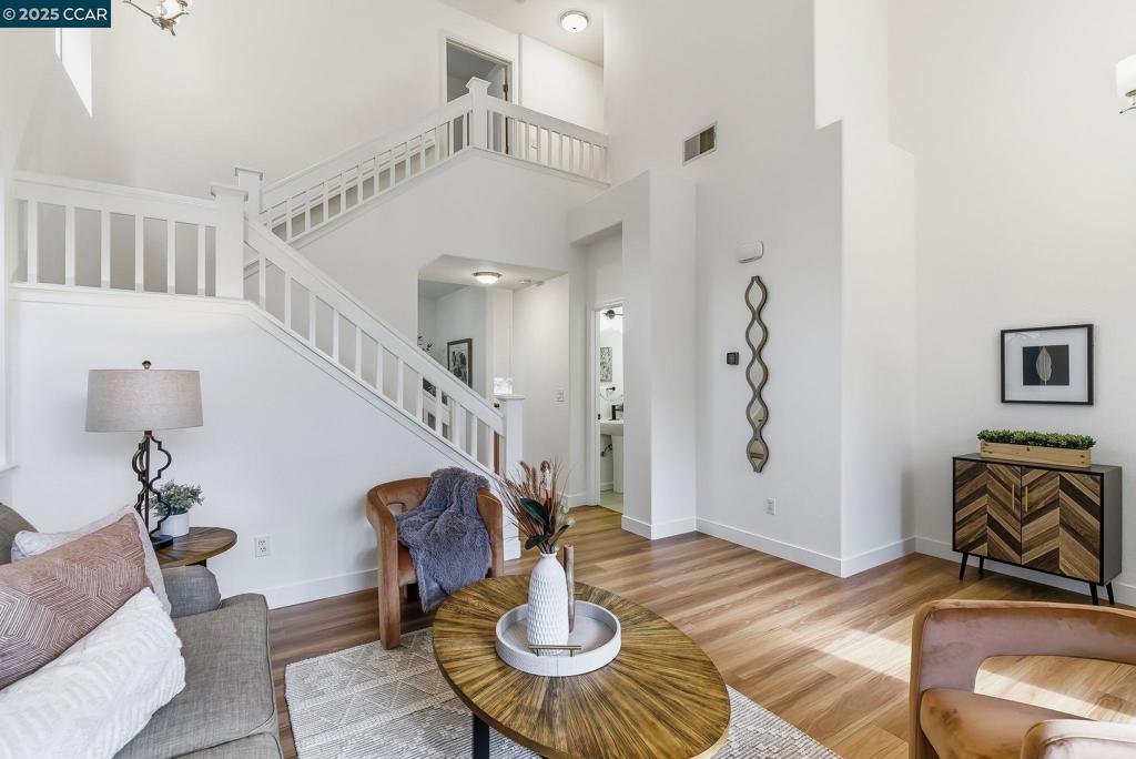 39 Elmwood Dr Property Photo 4