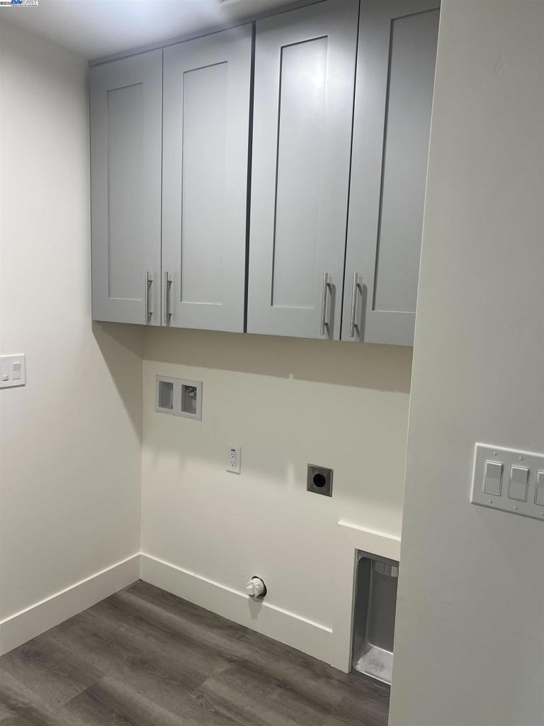 1300 Richard Dr Property Photo 9