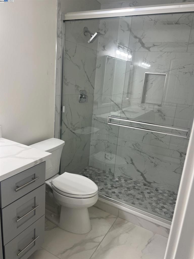 1300 Richard Dr Property Photo 11