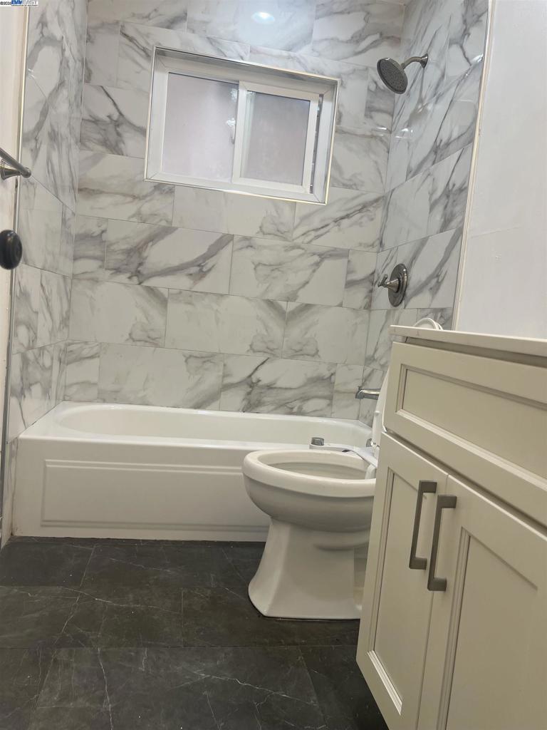 1300 Richard Dr Property Photo 28