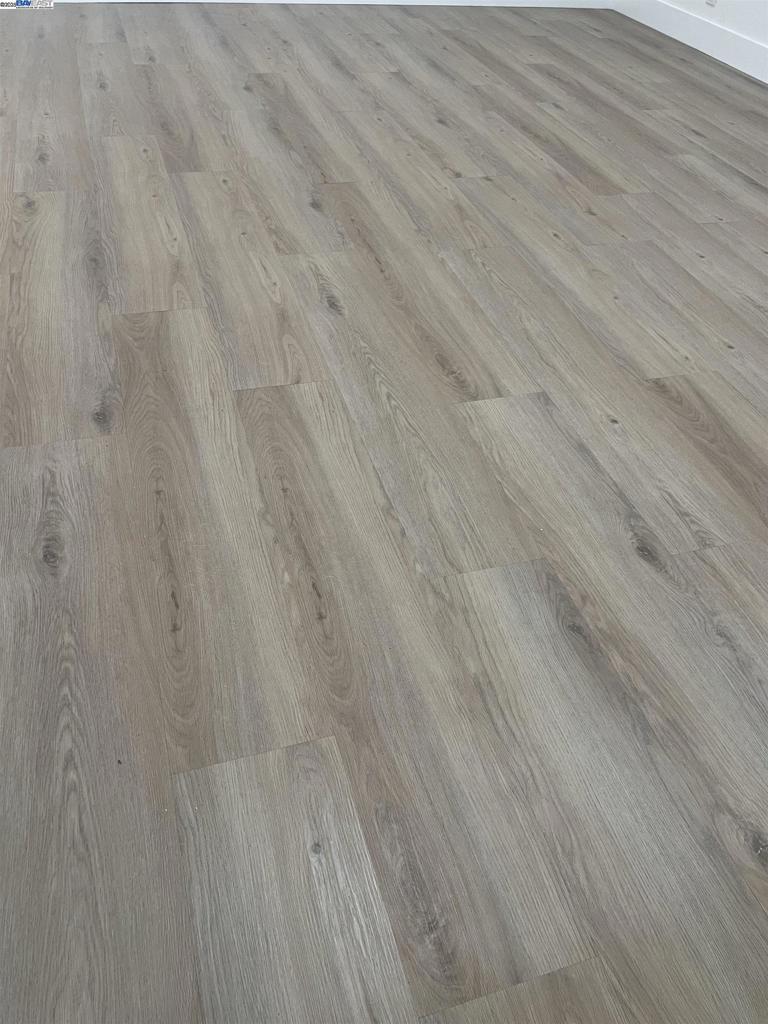 1300 Richard Dr Property Photo 35