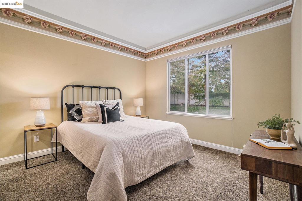 1914 Table Mountain Way Property Photo 20