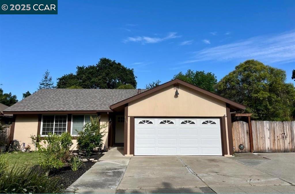 2745 Minert Rd Property Photo 1