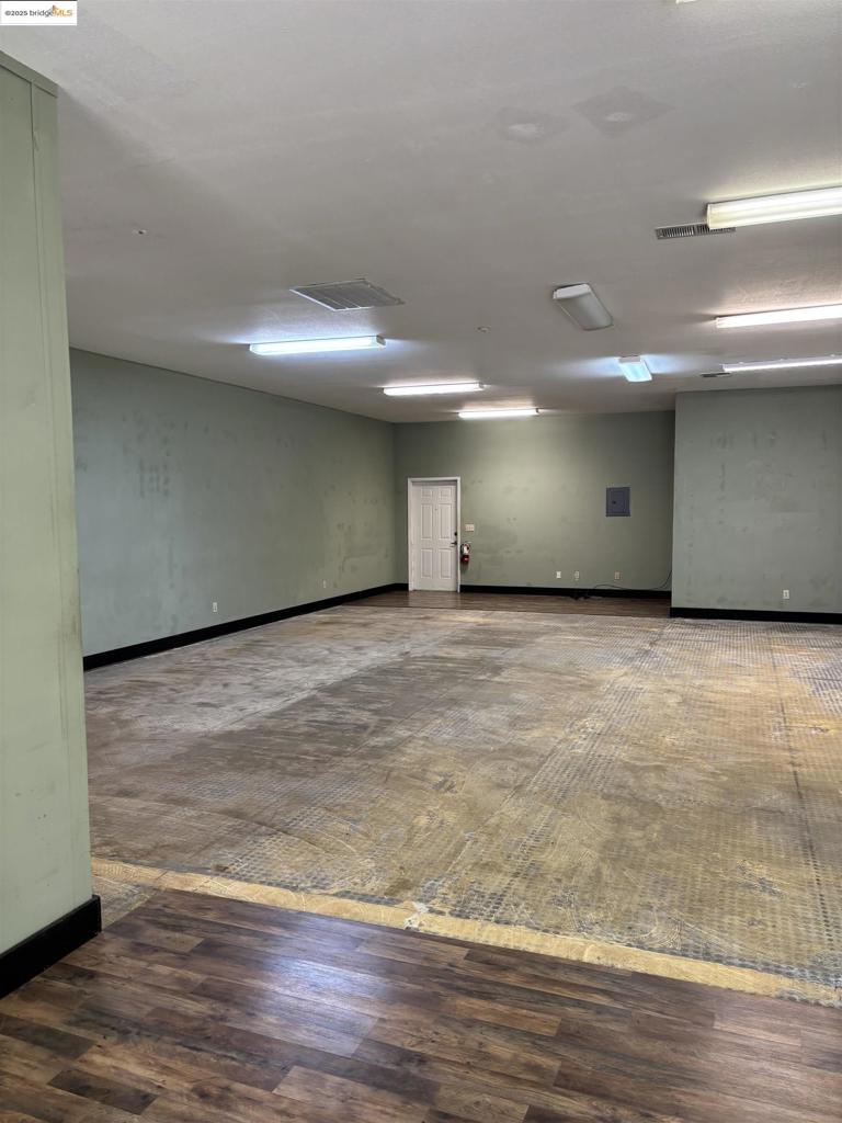 19060 Standard Rd#5 Property Photo 2
