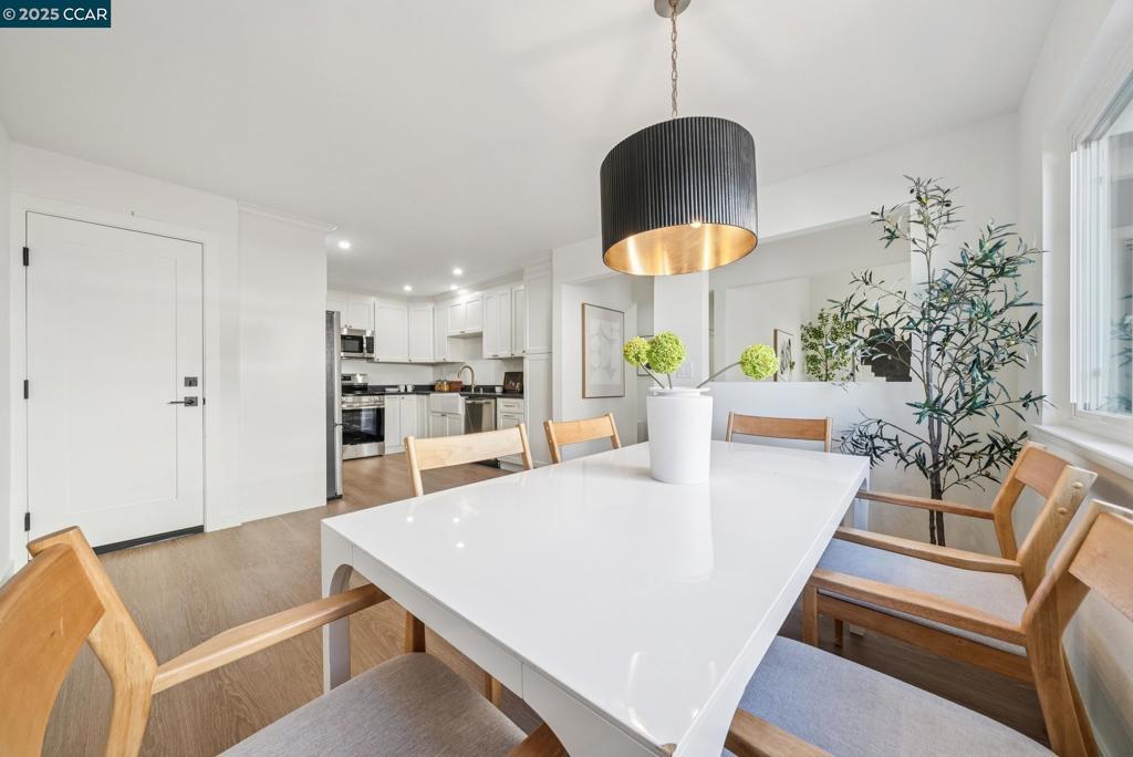 943 Matterhorn Court Property Photo 20