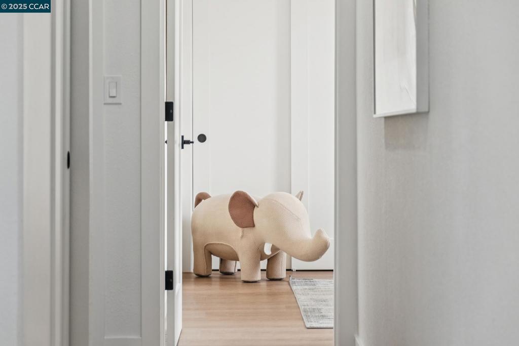 943 Matterhorn Court Property Photo 30