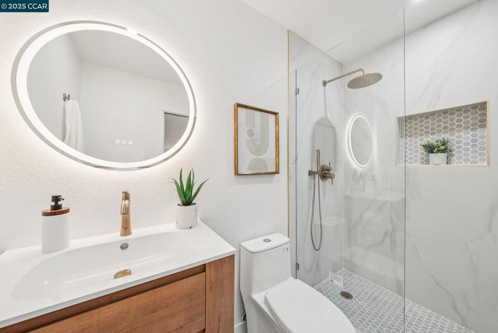 943 Matterhorn Court Property Photo 37