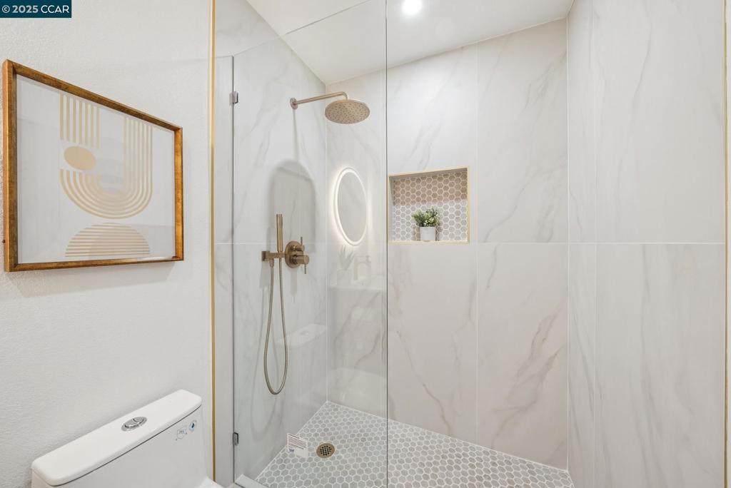 943 Matterhorn Court Property Photo 38