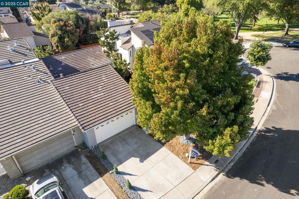 943 Matterhorn Court Property Photo 57