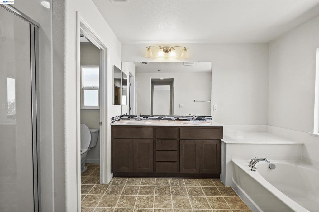 2746 Gracie Pl Property Photo 56
