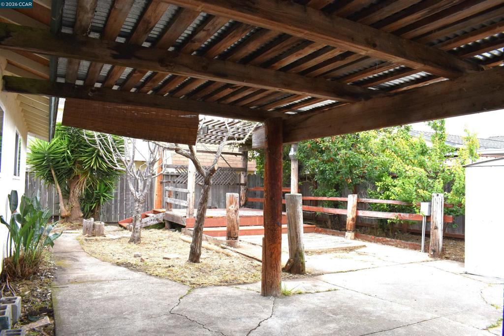 130 Kennison Ct. Property Photo 14