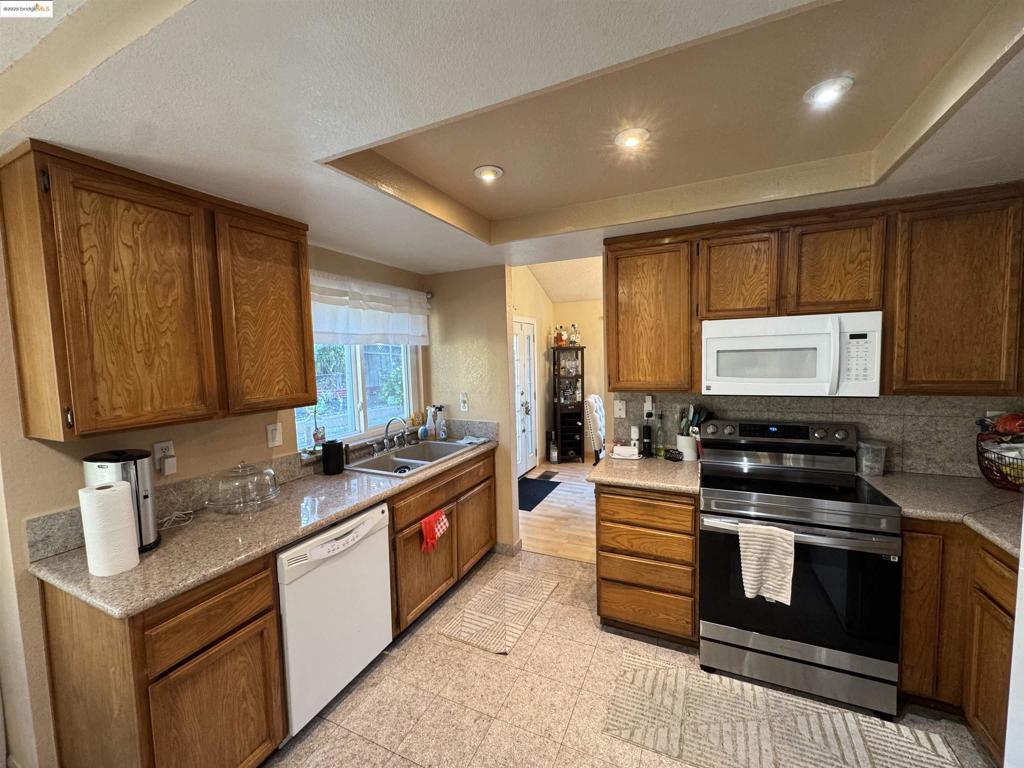 3124 Sunflower Drive Property Photo 19
