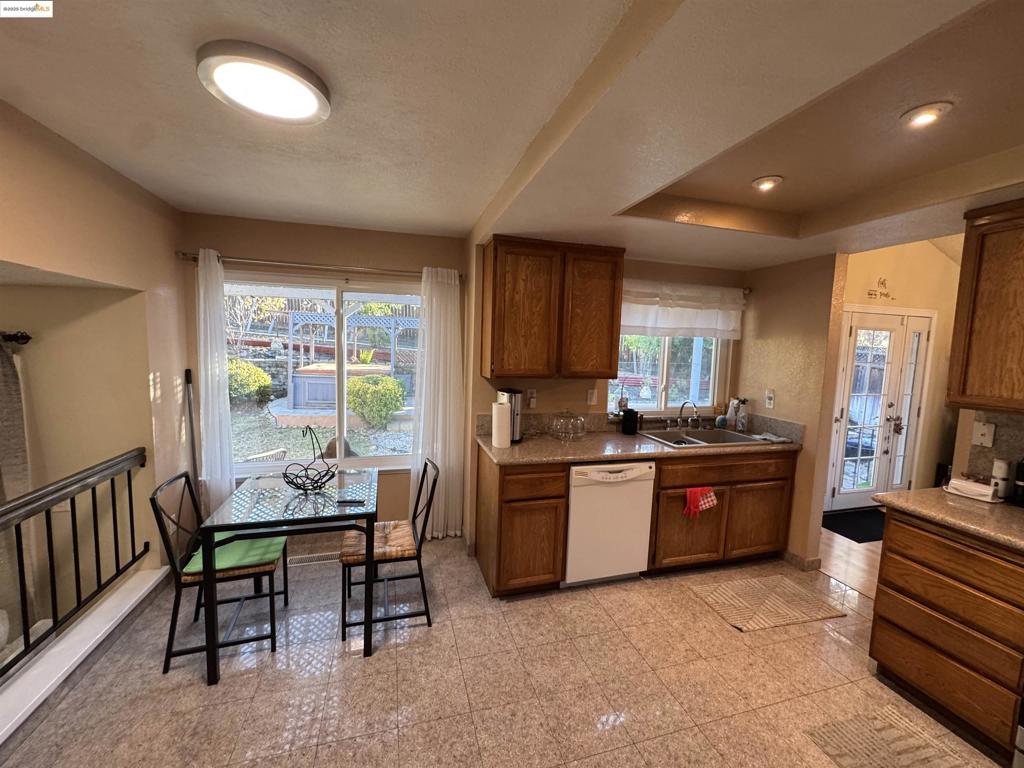 3124 Sunflower Drive Property Photo 22