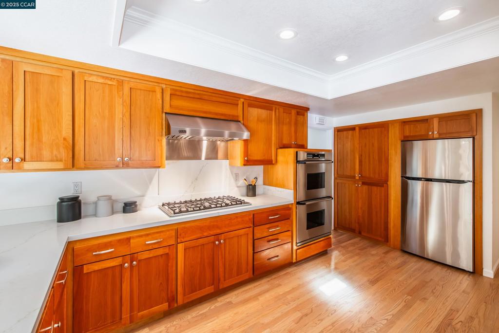 1600 Shangri La Ct. Property Photo 22