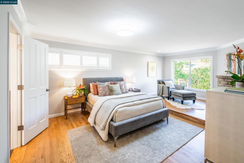 1600 Shangri La Ct. Property Photo 28