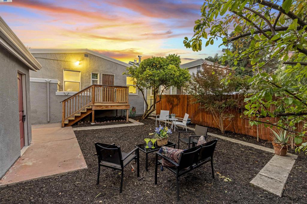 9937 Dante Ave Property Photo 29