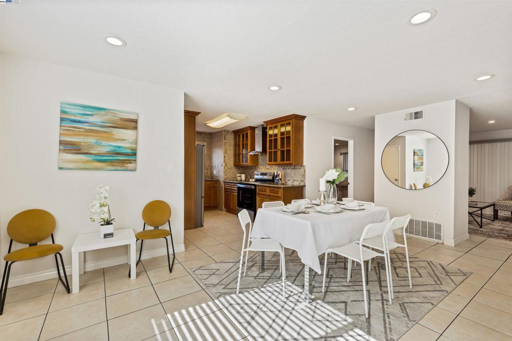 33528 13th street Property Photo 1