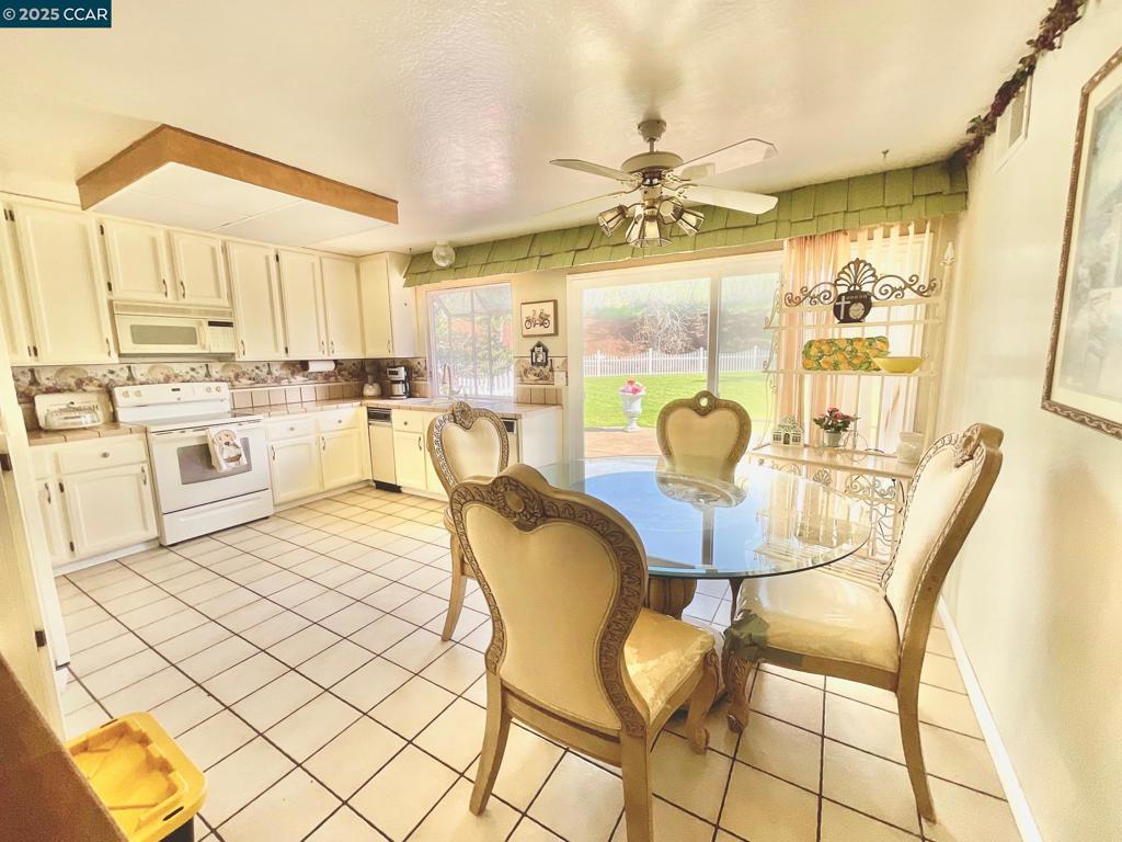 403 Gerald Court Property Photo 13