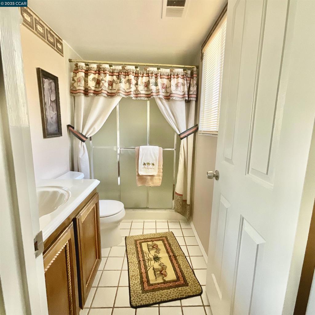403 Gerald Court Property Photo 21