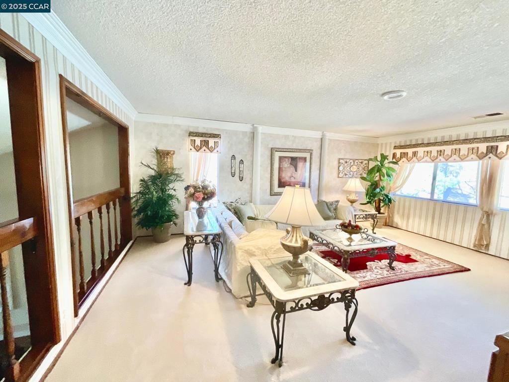 403 Gerald Court Property Photo 33