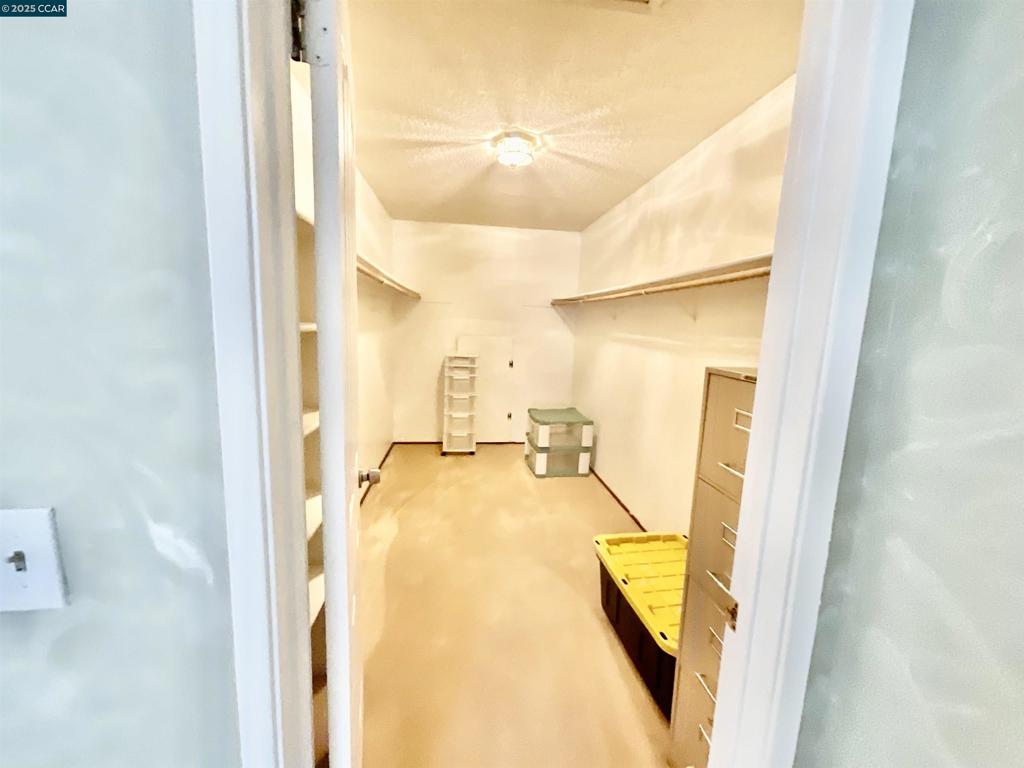403 Gerald Court Property Photo 45