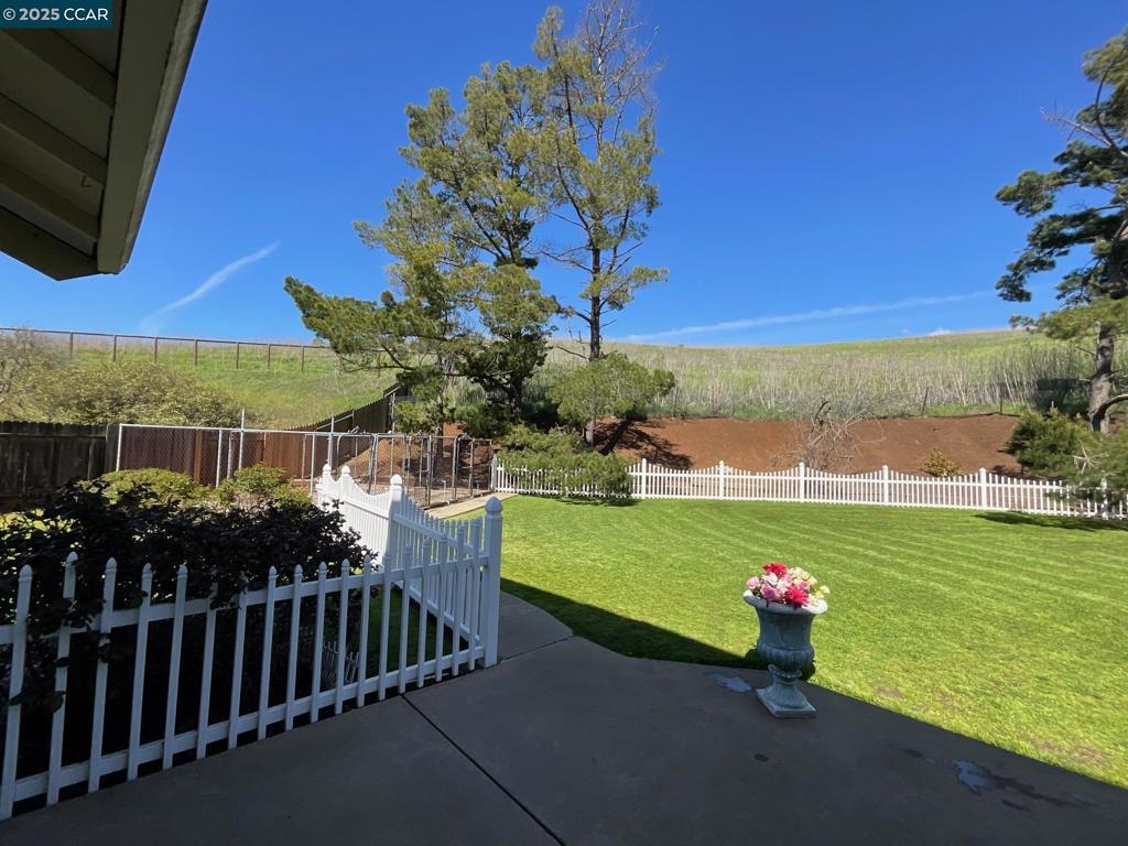 403 Gerald Court Property Photo 51