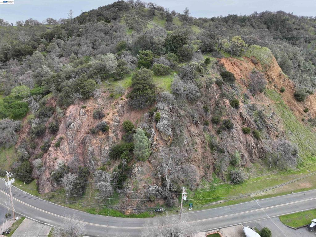 11130 Lakeshore Dr Property Photo 8