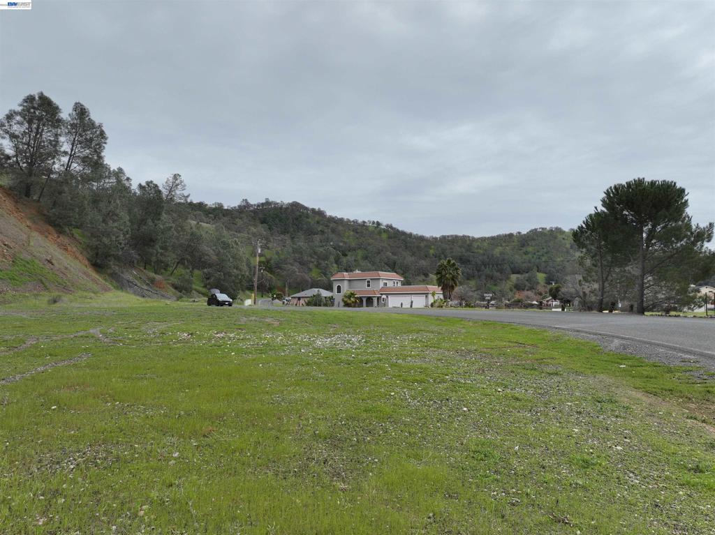 11130 Lakeshore Dr Property Photo 24