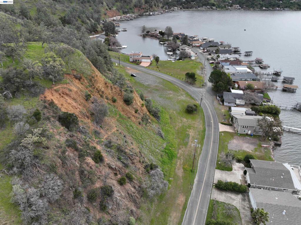 11130 Lakeshore Dr Property Photo 30