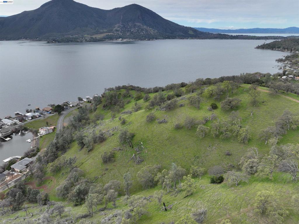 11130 Lakeshore Dr Property Photo 37