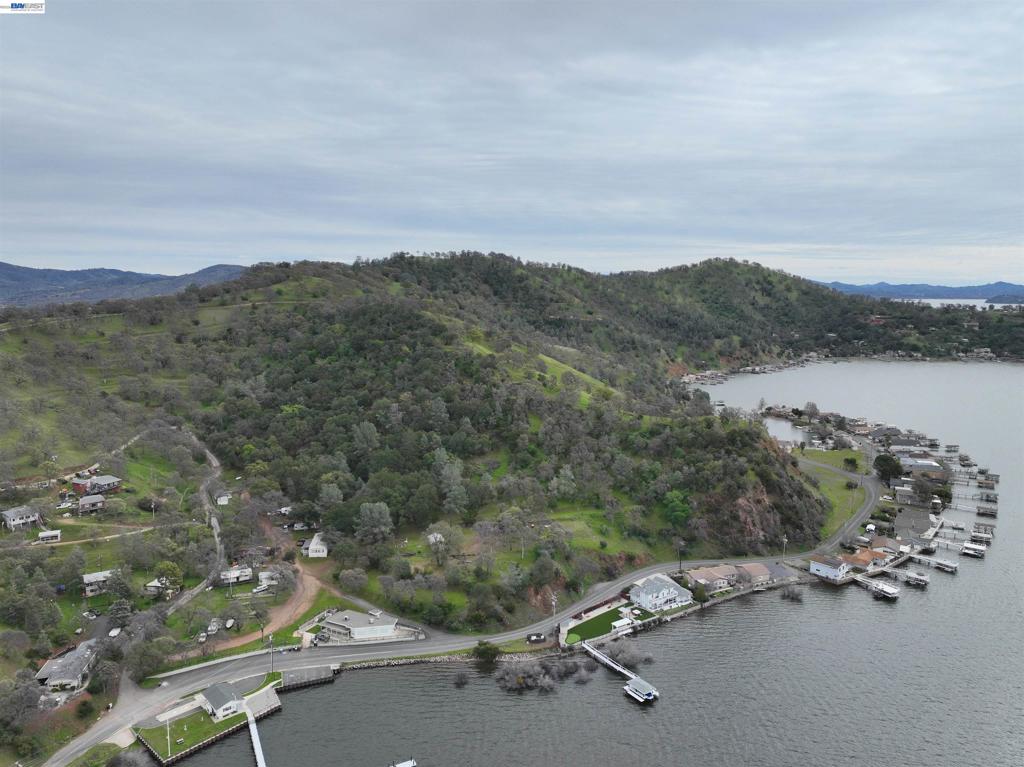 11130 Lakeshore Dr Property Photo 40